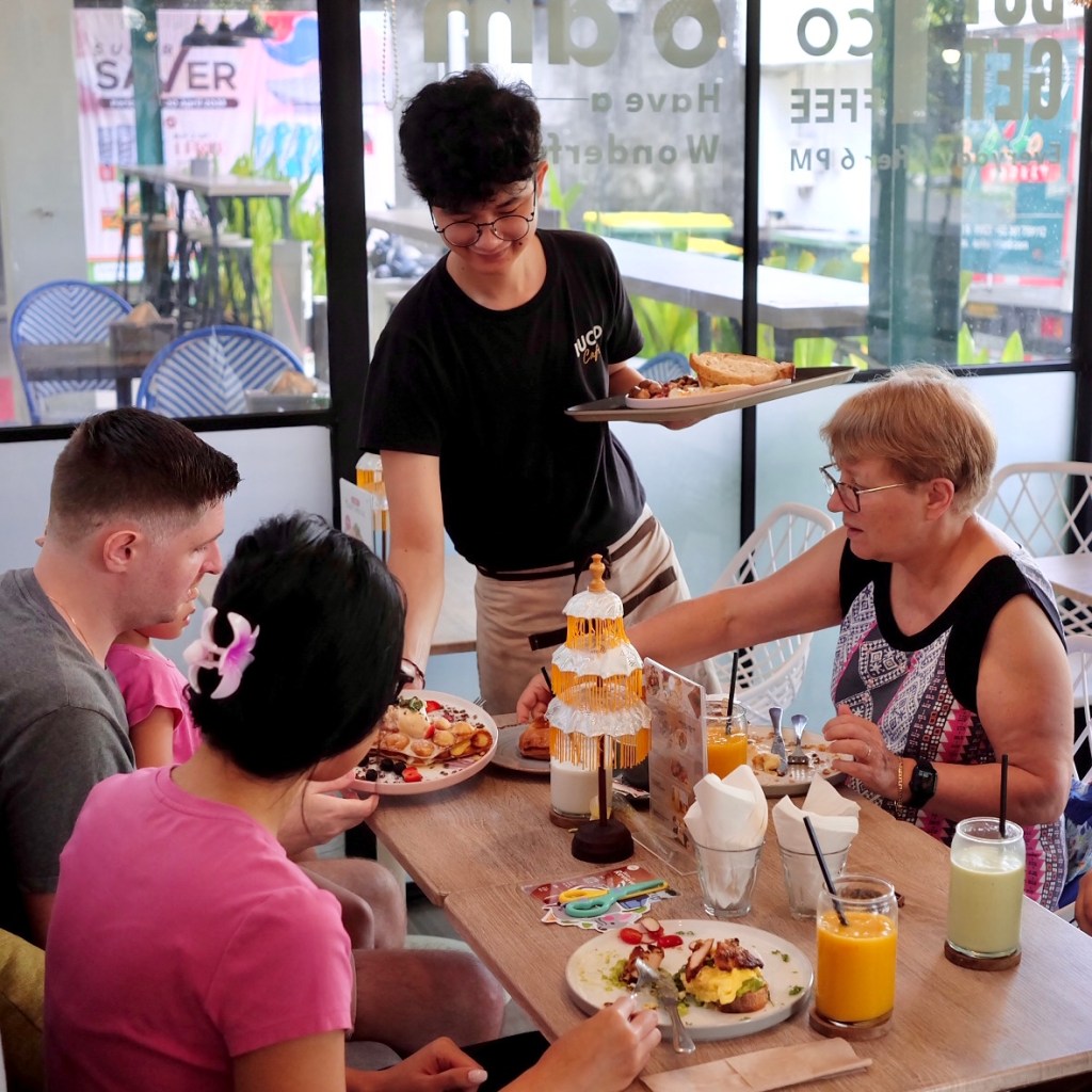 Customer dine in at Lucid Cafe