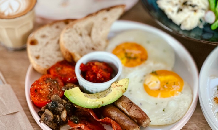 Big Brekkie at Lucid Cafe Bali