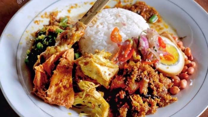 Nasi Bali (Balinese Rice) at Warung Bu Oki